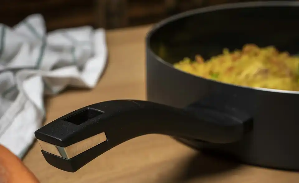 Berndes Schmorpfanne mit Deckel 28cm b.green Ø 28 cm