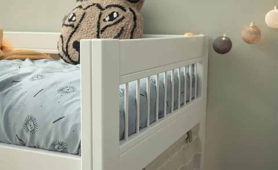 Lifetime Halbhohes Bett mit gerader Leiter Breeze BHL 102|128|207 cm